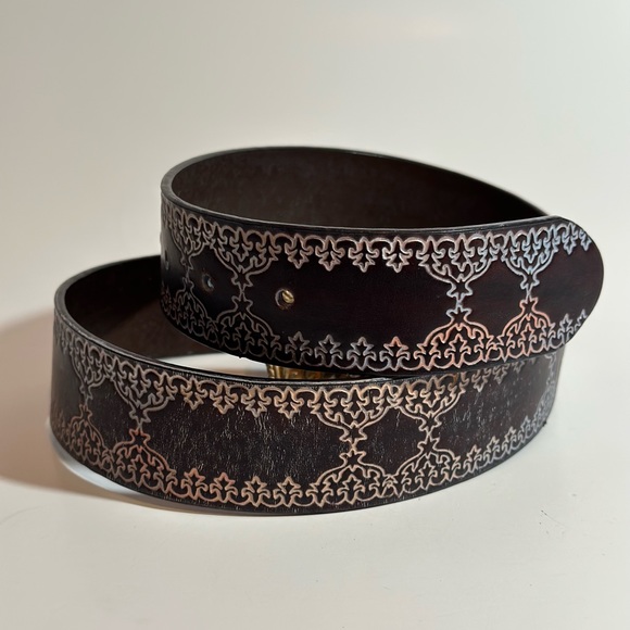 De Lis Couture Jewel Encrusted Tooled Leather Belt Women’s XS X-Small - Picture 5 of 5